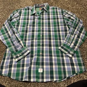 Men’s Large Izod Button Up